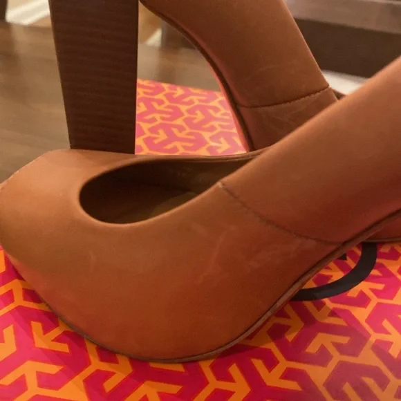 Tory Burch Cantrelle pump - Picture 7 of 7